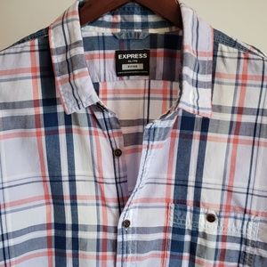 🔥3/$45 or 5/$60🔥  EXPRESS plaid long-sleeved fitted shirt